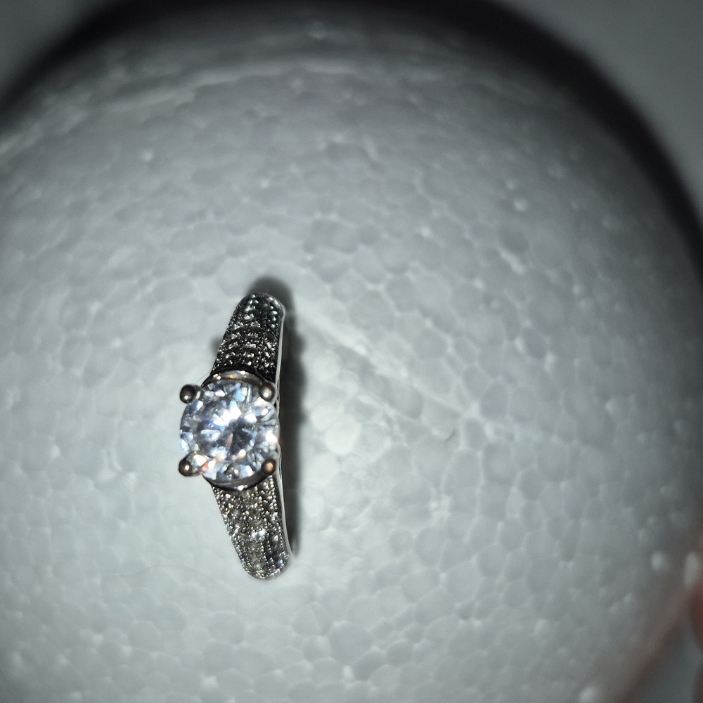 Dazzling Silver Women's Ring with Crystal Accents